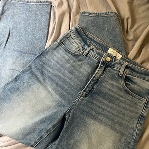 Risen Jeans
